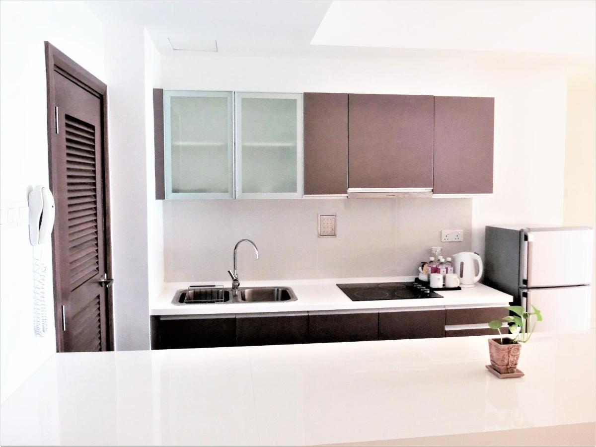 Upper View Regalia Hotel Kuala Lumpur Bagian luar foto